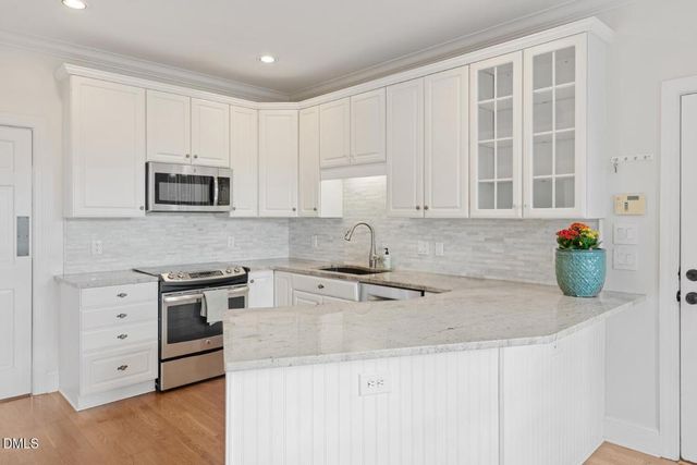 200 Kellygreen Court, Rolesville, NC 27571