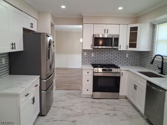 119 Colonial Rd 1, Edgewater Park Twp., NJ 08010