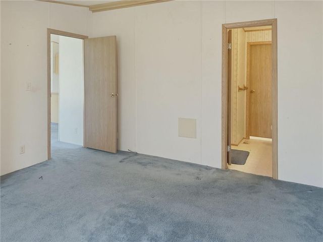 205 N Macon Street, Meadville, MO 64659