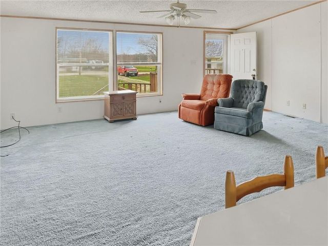 205 N Macon Street, Meadville, MO 64659