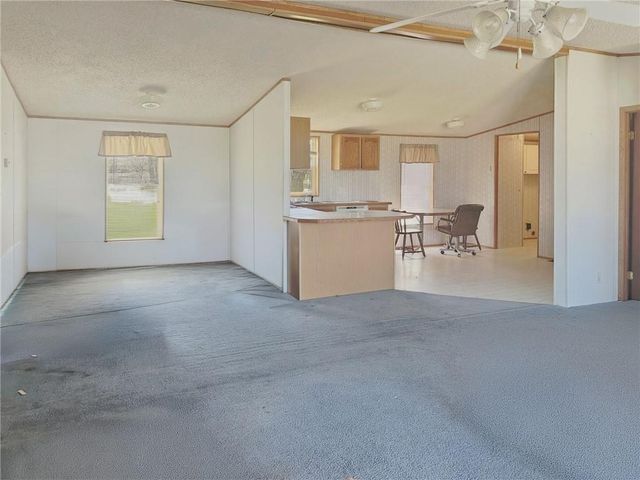 205 N Macon Street, Meadville, MO 64659