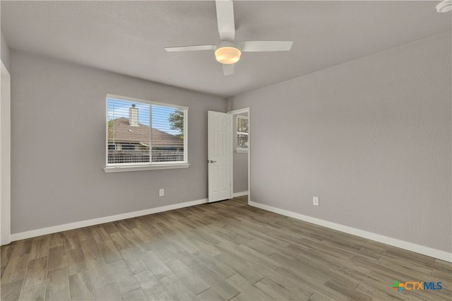 104 Grant Way, Kyle, TX 78640