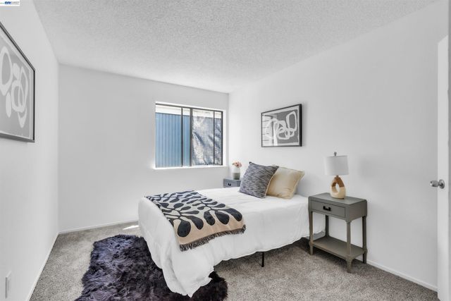 403 Olympus 7, Hercules, CA 94547