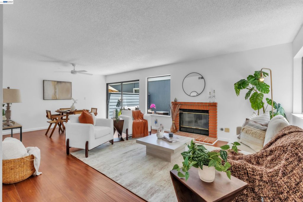 403 Olympus 7, Hercules, CA 94547