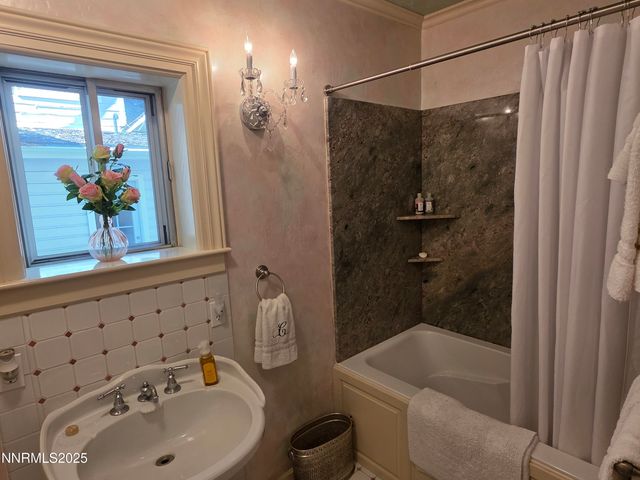 310 Mountain Street, Carson City, NV 89703