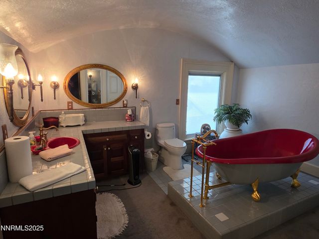 310 Mountain Street, Carson City, NV 89703