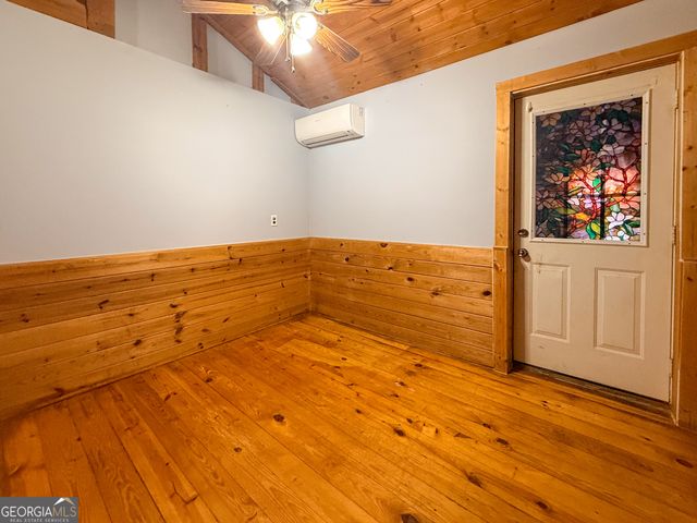 20 Lavista Lane, Cleveland, GA 30528