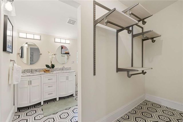 645 Lexington Avenue SW, Atlanta, GA 30310
