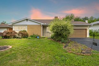 1677 Kenview Road, Columbus, OH 43209