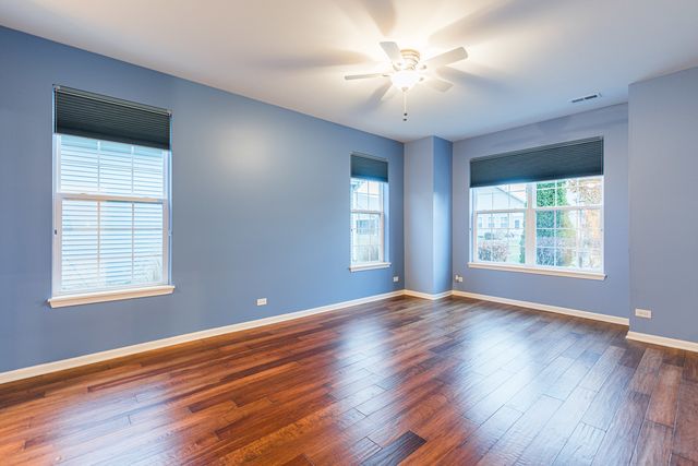 870 Prescott Lane, Pingree Grove, IL 60140