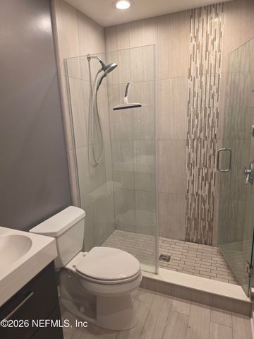 8913 ERIN Court, Jacksonville, FL 32216