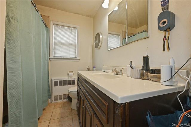 13514 220th Street, Laurelton, NY 11413