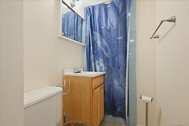 13514 220th Street, Laurelton, NY 11413