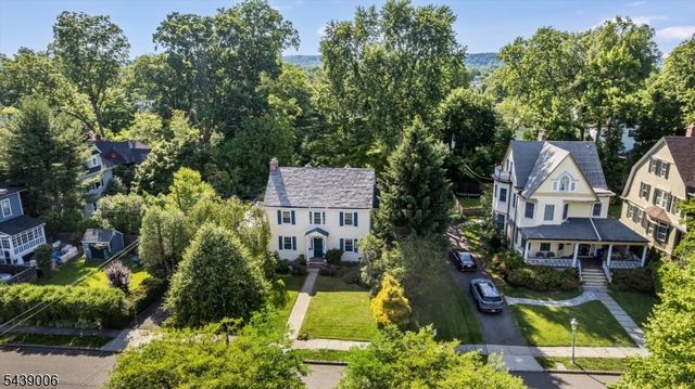 8 Summit St, Glen Ridge Boro Twp., NJ 07028