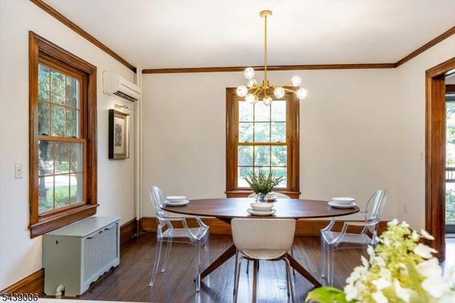8 Summit St, Glen Ridge Boro Twp., NJ 07028