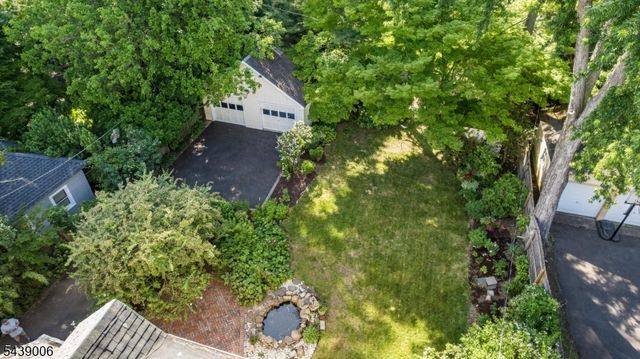 8 Summit St, Glen Ridge Boro Twp., NJ 07028
