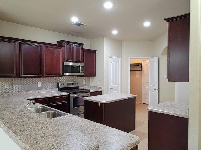 130 Meadow Crest Drive, Princeton, TX 75407