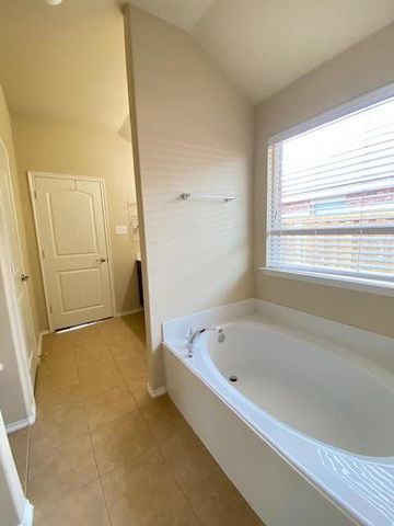 130 Meadow Crest Drive, Princeton, TX 75407