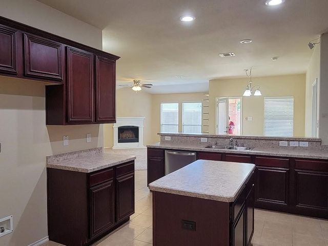 130 Meadow Crest Drive, Princeton, TX 75407