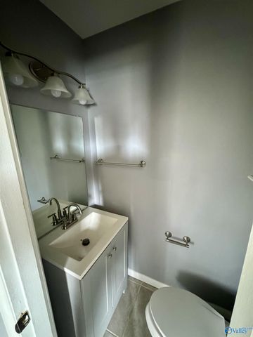 4006 Mcewen Drive NW, Huntsville, AL 35810