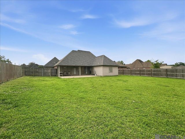 33902 Renee Dr, Denham Springs, LA 70706