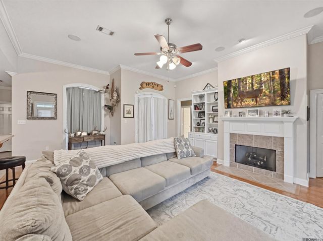 33902 Renee Dr, Denham Springs, LA 70706