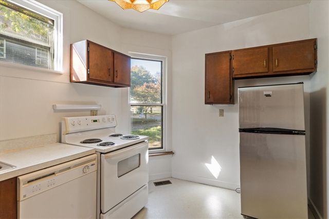 408 E Water Street, Cassopolis, MI 49031