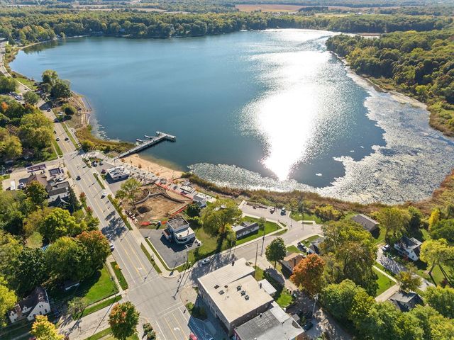 408 E Water Street, Cassopolis, MI 49031