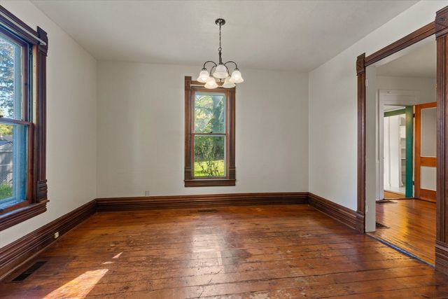 408 E Water Street, Cassopolis, MI 49031