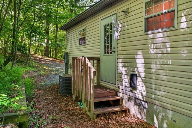 282 W Cherry Road, Hayesville, NC 28904