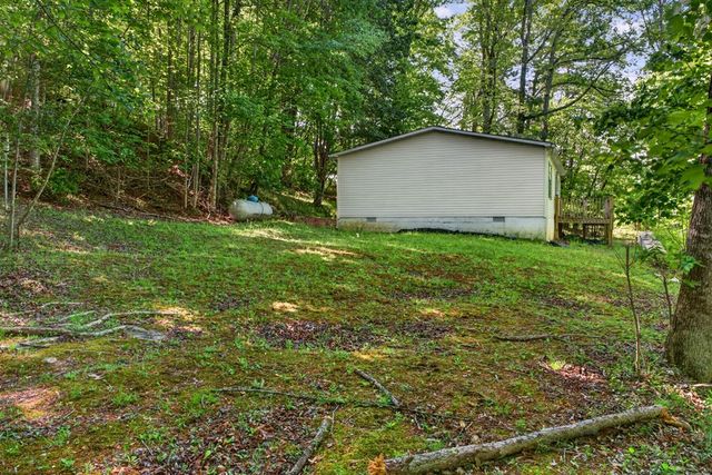 282 W Cherry Road, Hayesville, NC 28904