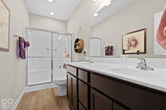 1212 Blackthorne S, Plainfield, IN 46168