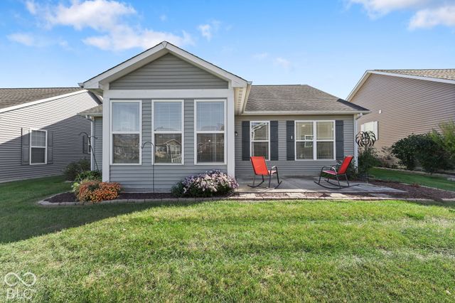 1212 Blackthorne S, Plainfield, IN 46168