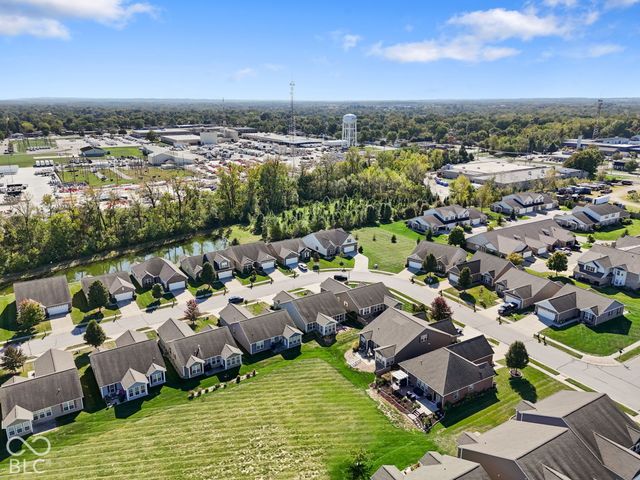 1212 Blackthorne S, Plainfield, IN 46168