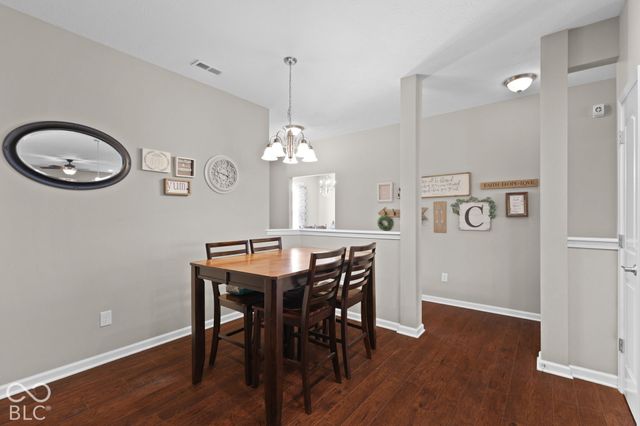 1212 Blackthorne S, Plainfield, IN 46168