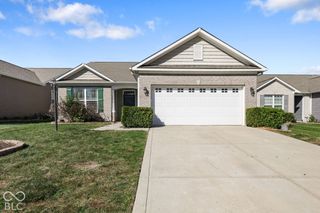 1212 Blackthorne S, Plainfield, IN 46168
