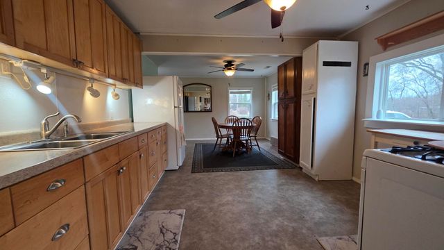 14 S 5th Street, Hinton Twp, MI 49336