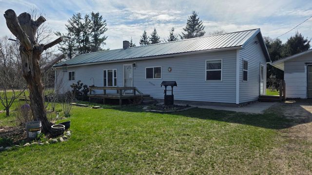 14 S 5th Street, Hinton Twp, MI 49336