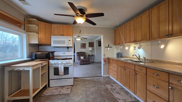 14 S 5th Street, Hinton Twp, MI 49336