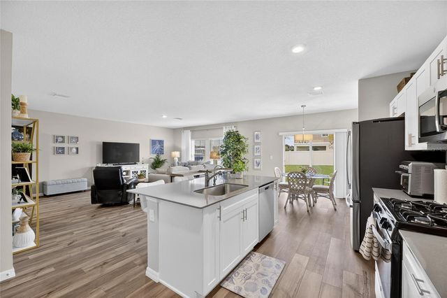 12908 HAWKSTONE TRAIL BOULEVARD, Lithia, FL 33547