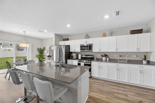 12908 HAWKSTONE TRAIL BOULEVARD, Lithia, FL 33547