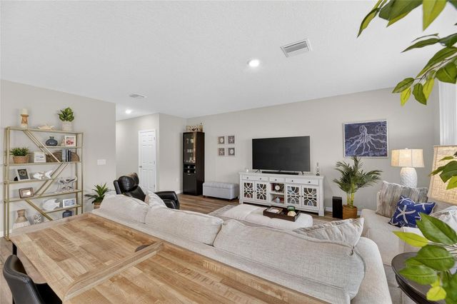 12908 HAWKSTONE TRAIL BOULEVARD, Lithia, FL 33547