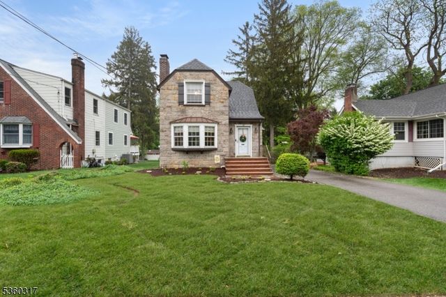 35 Farrington St, West Caldwell Twp., NJ 07006