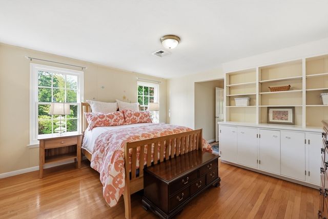123 Englewood Road, Longmeadow, MA 01106