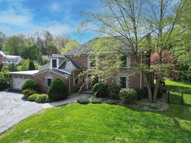 123 Englewood Road, Longmeadow, MA 01106