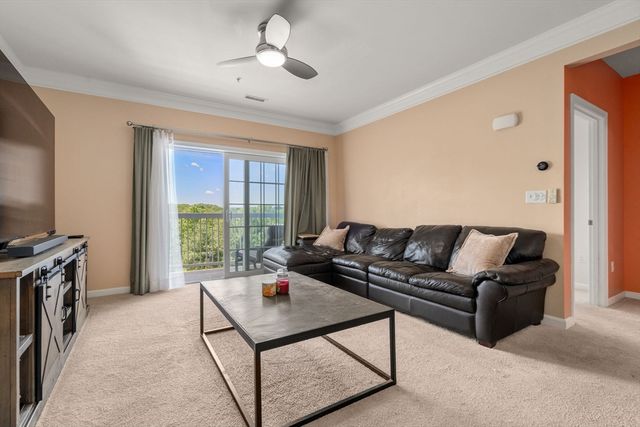 414 John Mahar Hwy A303, Braintree, MA 02184