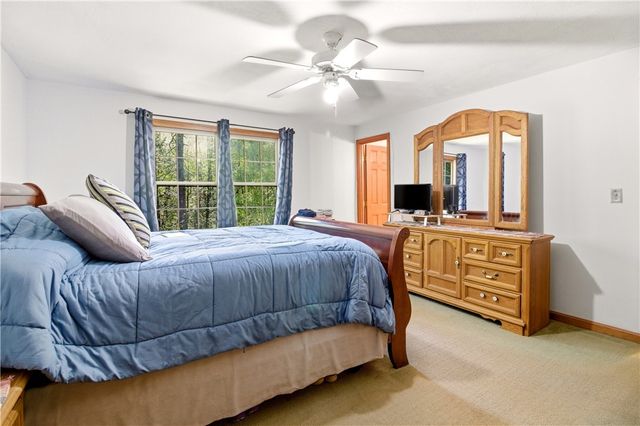30 Wood Cove Drive, Coventry, RI 02816