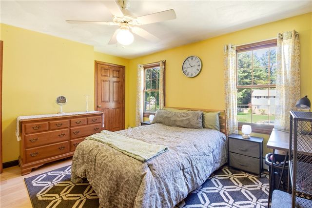 30 Wood Cove Drive, Coventry, RI 02816