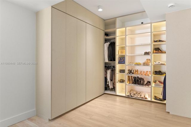 1865 S Ocean Dr 21C, Hallandale Beach, FL 33009
