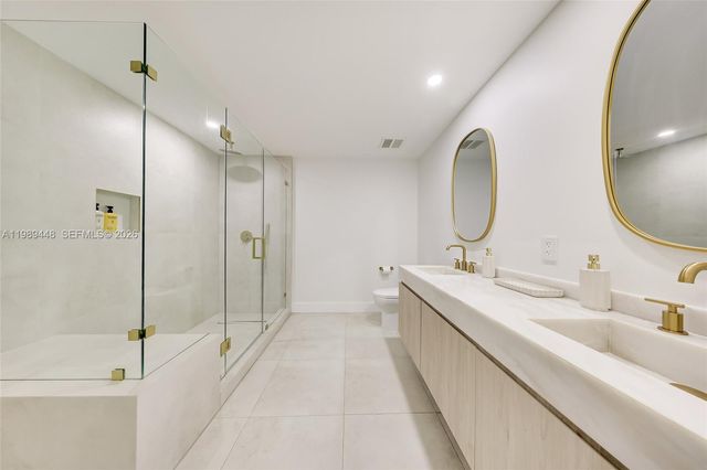 1865 S Ocean Dr 21C, Hallandale Beach, FL 33009